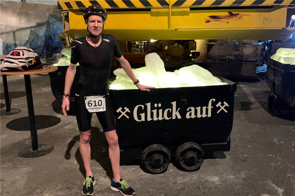 Auf der Suche nach dem nächsten Kick – Dortmunder Extremsportler läuft Marathon unter Tage Mitten im Bergwerk ein Marathon? Der Dortmunder Extremsportler erlebte das nächste Karrierehighlight.
