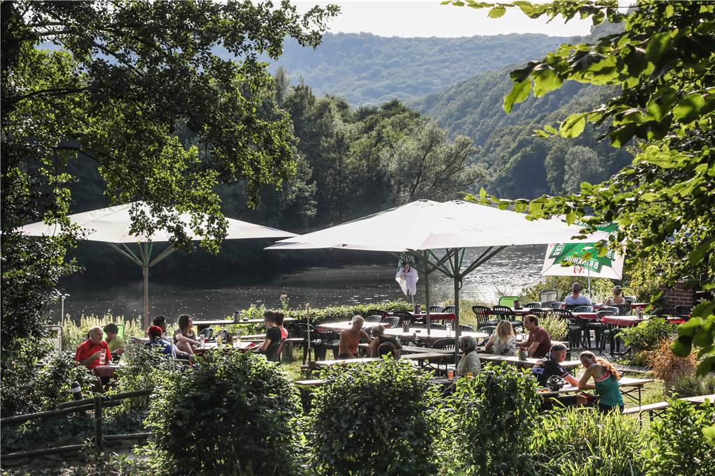 Das sind die schönsten Biergärten in Dortmund – Übersicht, Check und Karte Naturidylle bietet der Biergarten Zur Lennemündung mit Blick auf den Hengsteysee.