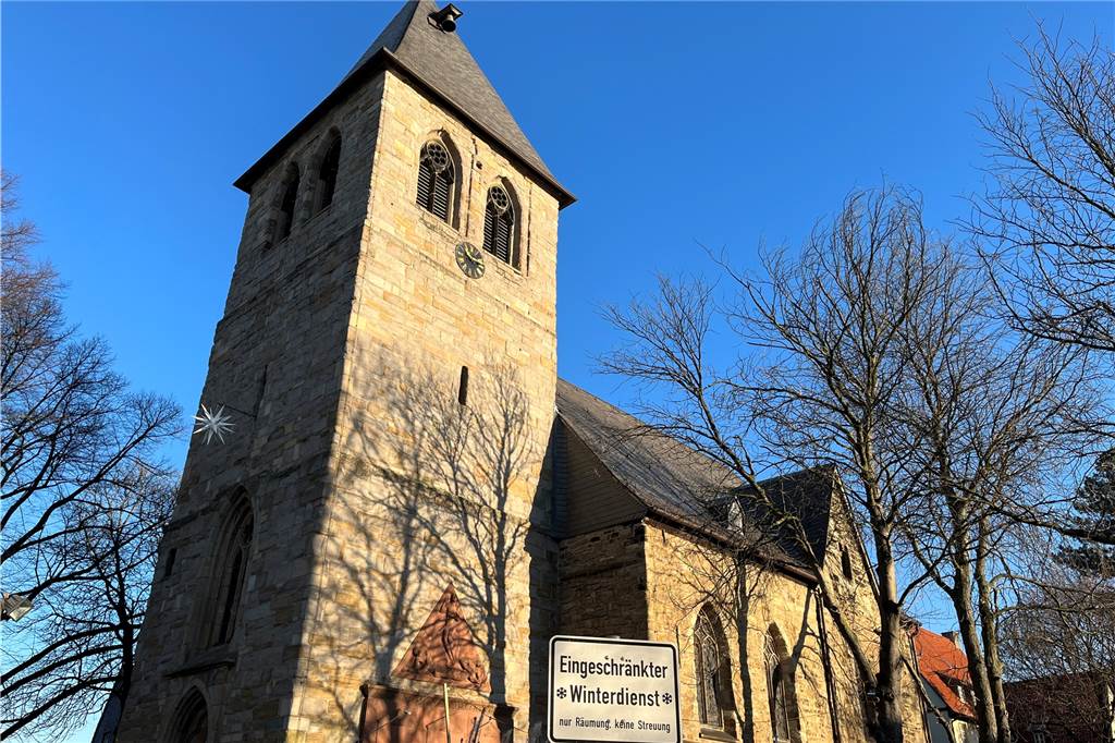 In Brackel kommt die Kirche an Heiligabend zu den Menschen Neben der Aktion "Weihnachten to go" finden auch Gottesdienste in der Kirche am Hellweg statt