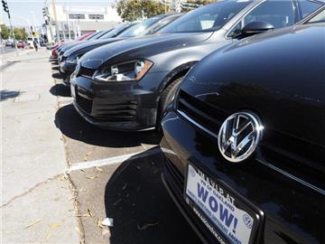 Neben einem Imageverlust drohen Volkswagen Strafzahlungen, Rückrufkosten sowie mögliche Regressansprüche von enttäuschten Kunden und Aktionären. Foto: John G. Mabanglo