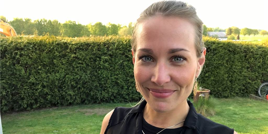Staatsschutz ermittelt nach Böllerwurf auf Landtagskandidatin Rebekka Kämpfe in Werne Rebekka Kämpfe im Garten