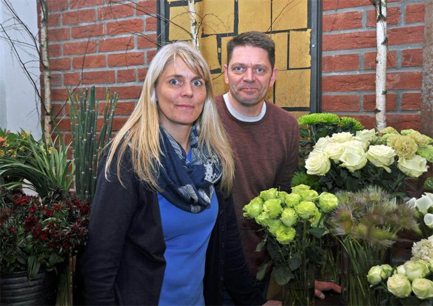 Floristen geben Geschäft am Altstadtmarkt auf Nehmen nach 15 Jahren mit ihrem Geschäft „Florales und Design“ Abschied aus der City: Das Floristen-Ehepaar Martin und Monika Goebel.