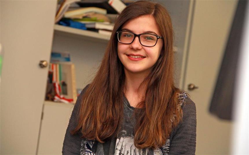 15-Jährige aus Nordkirchen studiert in Münster Nele Falke ist hochbegabt. Neben der Schule besucht sie auch Vorlesungen an der Uni Münster.