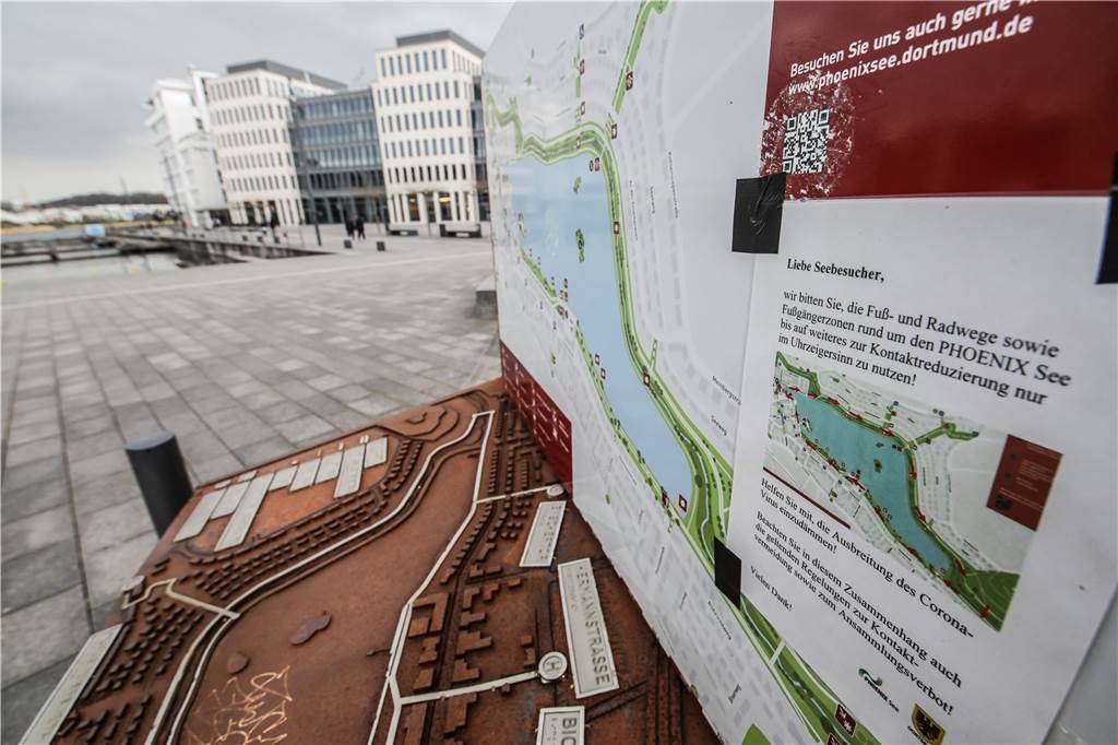 Neue Einbahnstraßen-Regel am Phoenix-See: So klappt es am ersten Tag Neue Hinweise rund um den See weisen die Besucher auf die Regel hin.