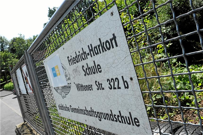 Kita-Neubauten sind eine hochprioritäre Aufgabe Neue Kita-Plätze werden dringend benötigt. Doch weder bei der mobilen Kita am Stadtmittelpunkt noch am Meisenweg in Ickern oder beim Projekt Harkortschule in Merklinde zeichnet sich ein konkretes Datum ab.