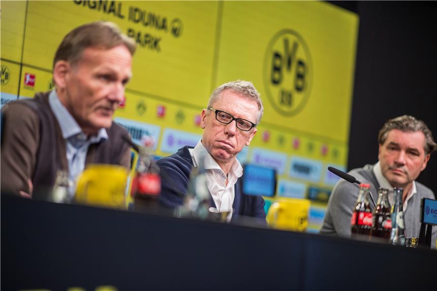 Peter folgt auf Peter: Stöger ist neuer BVB-Trainer Neuer BVB-Trainer: Peter Stöger (M.).