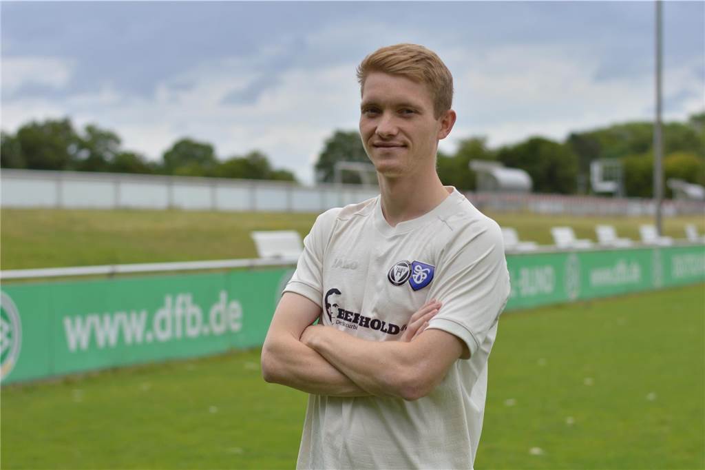 Von Suderwich nach Haltern: Neuzugang Cedric Arndt bringt ein neues Profil in den TuS-Kader Neues Gewand: Cedric Arndt hat das Trikot der SG Suderwich gegen das des TuS Haltern eingetauscht.