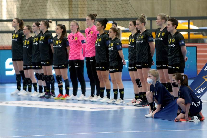 Rückkehr perfekt: BVB verpflichtet Champions-League-Spielerin - Top-Stars im Visier Neuzugang Nummer sechs steht für Borussia Dortmund fest.