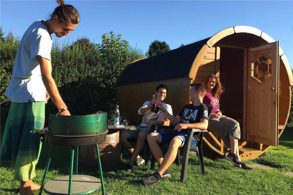 Außergewöhnliche Campingplätze in NRW: Das gibt’s nicht überall Nicht einfach spazieren - direkt auf der Hohensyburg übernachten.