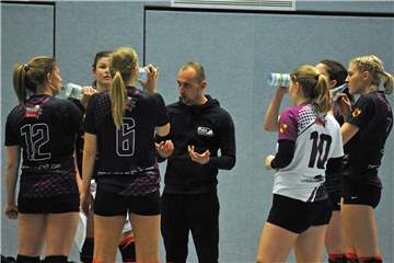 Nicht ganz wunschgemäß verlief die Hinrunde für die Ahauser Volleyballerinnen. Dafür gab es Gründe, die Trainer Sebastian Förster mit seinem Team aufgearbeitet hat. Die vergangene Rückserie soll nun als Vorbild dienen.