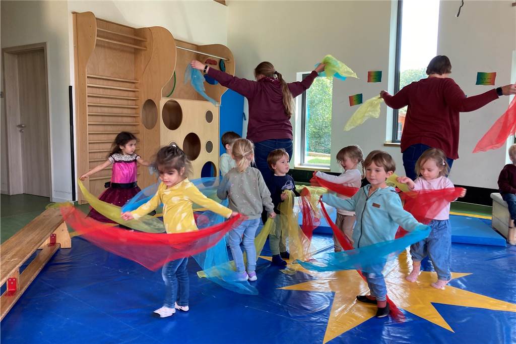 60 kleine Clowns, Fakire und Artisten: Kita Cappenberg wird zum Zirkus Nicht nur im Zirkuszelt, sondern auch in der Kita üben die "Minis" für den großen Auftritt am Freitag.
