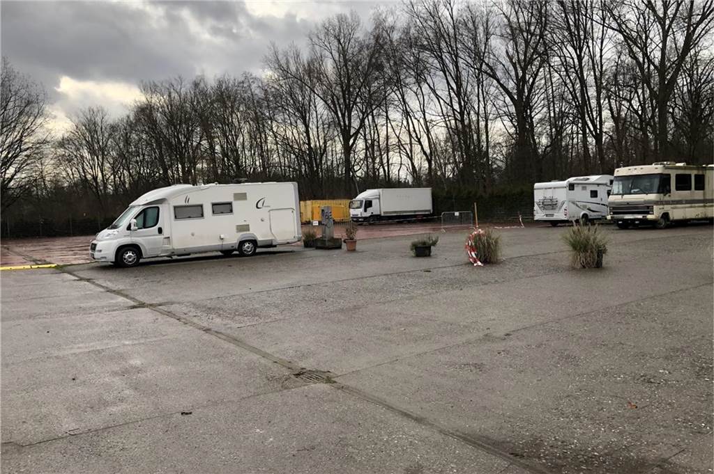 Revierpark Wischlingen: Im Frühjahr eröffnet der Wohnmobilstellplatz wieder ehemaliger Wohnmobil-Stellplatz am Revierpark Wischlingen