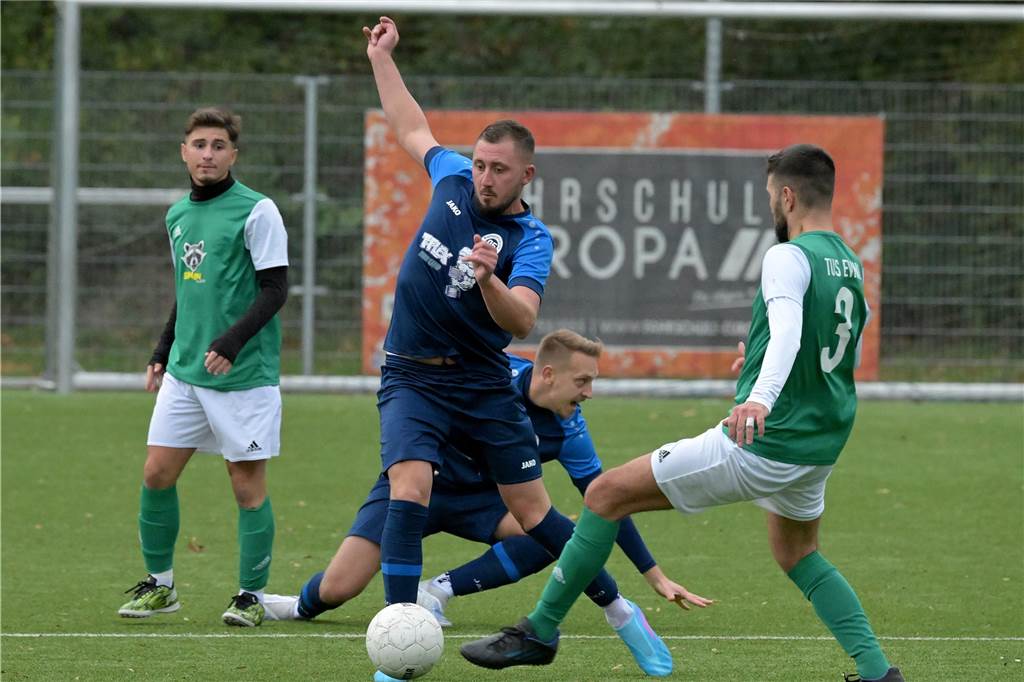 Lünens Top-5-Mittelfeldspieler der Hinrunde Nico Brand ist gesetzt im zentralen Mittelfeld von BV Lünen.