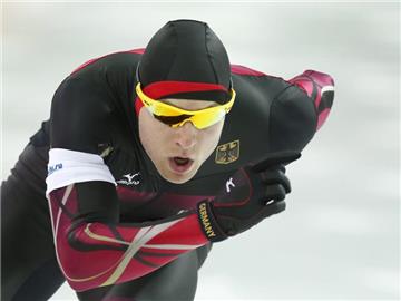 Nico Ihle wurde in Inzell beim Rennen über 1000 Meter disqualifiziert. Foto: Vincent Jannink