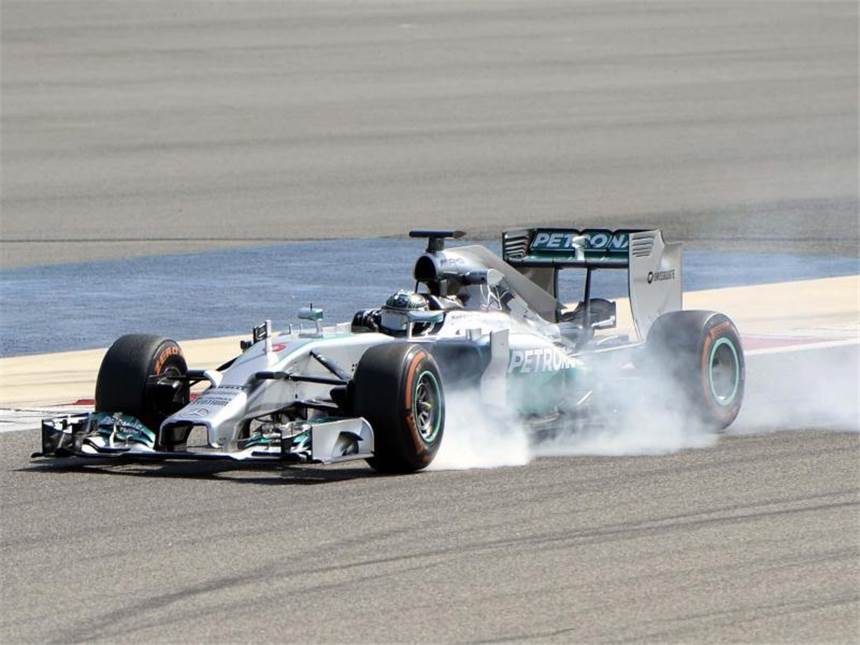 Rosberg mit schnellster Runde - Red-Bull-Krise hält an Nico Rosberg kam bei den Testfahrten in Bahrain gut zurecht. Foto: Mazen Mahdi