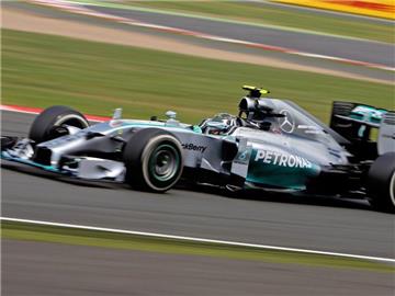 Nico Rosberg konnte bei seinen Testrunden in Silverstone nicht so recht überzeugen. Foto: Geoff Caddick