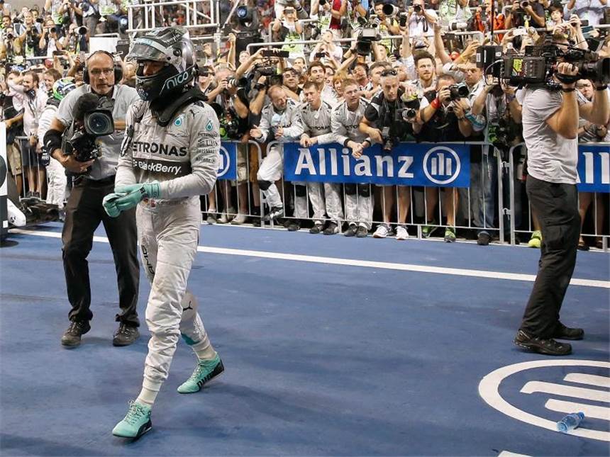 Rosberg nach WM-Niederlage: «Muss mich erstmal erholen» Nico Rosberg muss sich von der Formel-1-WM erstmal erholen. Foto: Valdrin Xhemaj