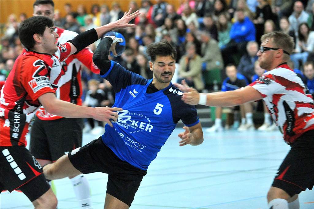 Zurück zu den Wurzeln nach Oberaden: Spielt Nico Wagner bald gegen HVE Villigst-Ergste? Nico Wagner stieg mit der HVE Villigst-Ergste in die Oberliga auf.
