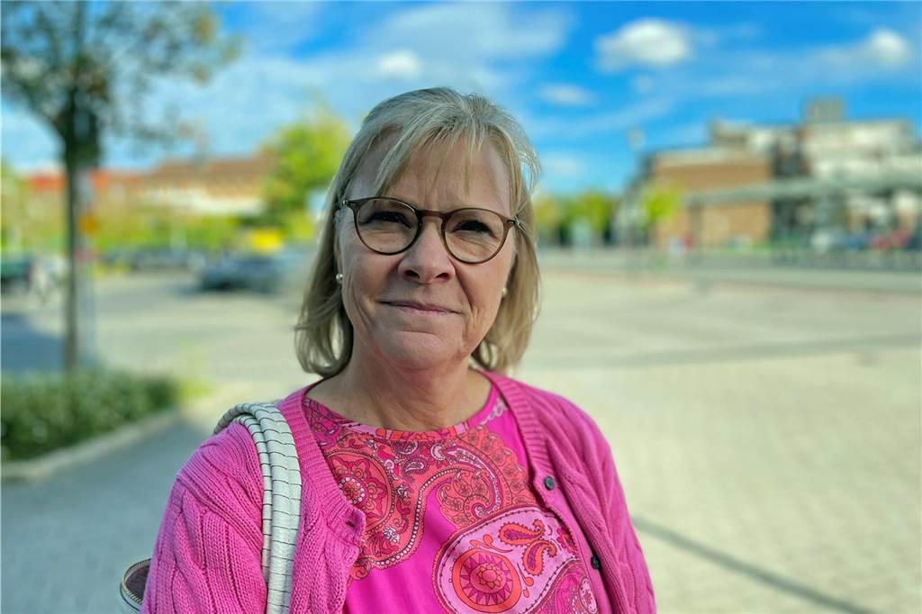 Streit um Erweiterungsbau der Wiehagenschule geht in die nächste Runde Nicola Buschkotte, Schulleiterin der Wiehagen-Grundschule Werne, spricht sich für eine Verbindungsbrücke aus.