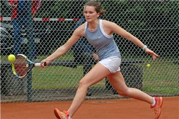 Nicole Schürhoff, TC Deuten