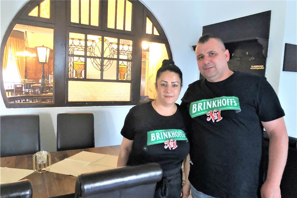 Neues Restaurant im Dortmunder Westen macht Fleischesser glücklich Nicoleta-Magdalena Ditescu (42) und ihr Partner Marius Vrabel haben das Restaurant nach ihren Vorstellungen renoviert und eingerichtet.