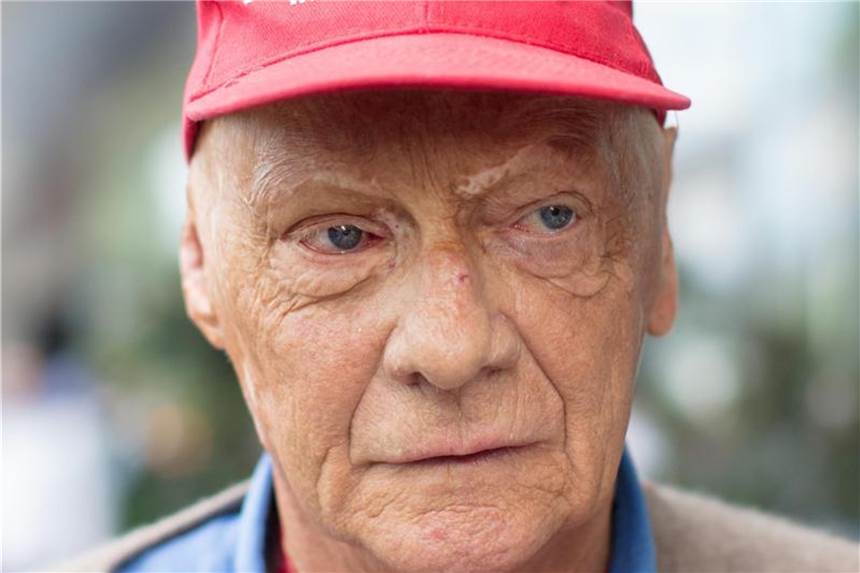 Bruder: Lauda geht es nach Lungen-OP „wesentlich besser“ Niki Lauda soll es nach seiner Lungen-OP „wesentlich besser“ gehen. Foto: Georg Hochmuth/APA