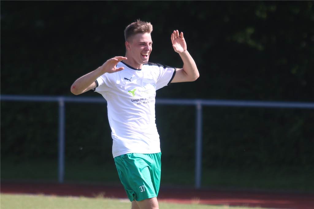 Platzverweise und elf Tore: Wildes Spektakel zwischen Westfalia Wethmar und ETuS/DJK Schwerte Niklas Wehner war mit drei Treffern Mann des Spiels bei Westfalia Wethmar.