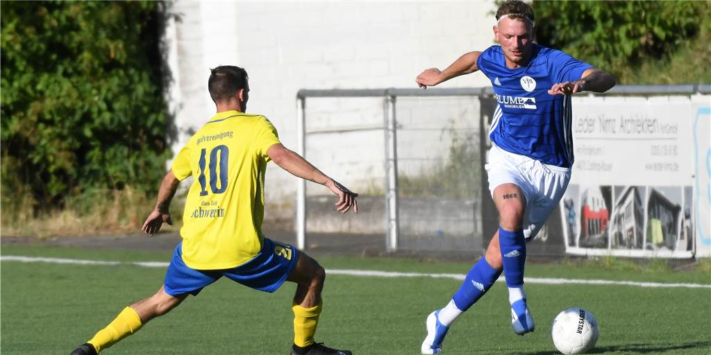 Kreisliga A: VfB Habinghorst mischt an der Spitze mit - Sieg bleibt aber aus Niklas Westerberg (am Ball) traf für den VfB Habinghorst beim 1:1 gegen den BV Herne-Süd.