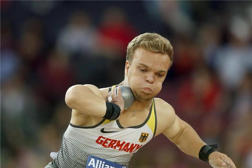 Paralympicssieger Kappel knackt 14-Meter-Marke Niko Kappel hat als erster Kleinwüchsiger im Kugelstoßen die 14-Meter-Marke geknackt. Foto: Paul Harding
