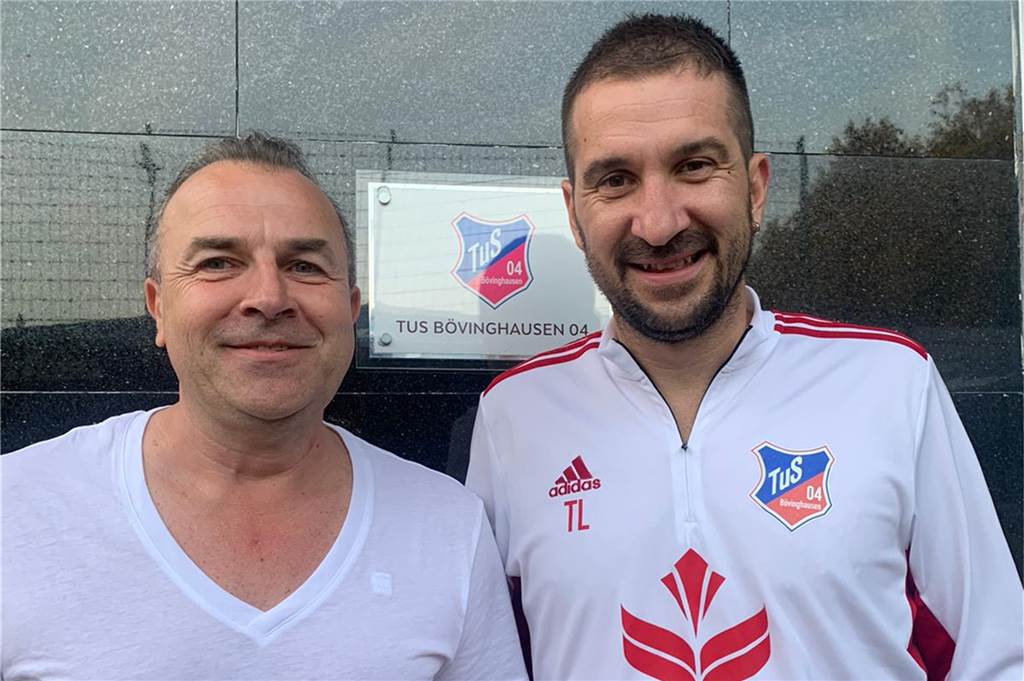 Nikola Karcev (r.) ist der zweite Teil des Duos.
