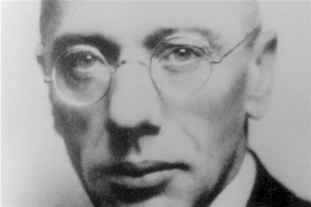 Nikolaus Groß, kirchlicher Gewerkschafter und Journalist, wurde 1945 von den Nazis hingerichtet. Groß hatte dem Nazi-Regime vor allem in seiner Eigenschaft als Chefredakteur der «Westdeutschen Arbeiterzeitung» Widerstand geleistet.