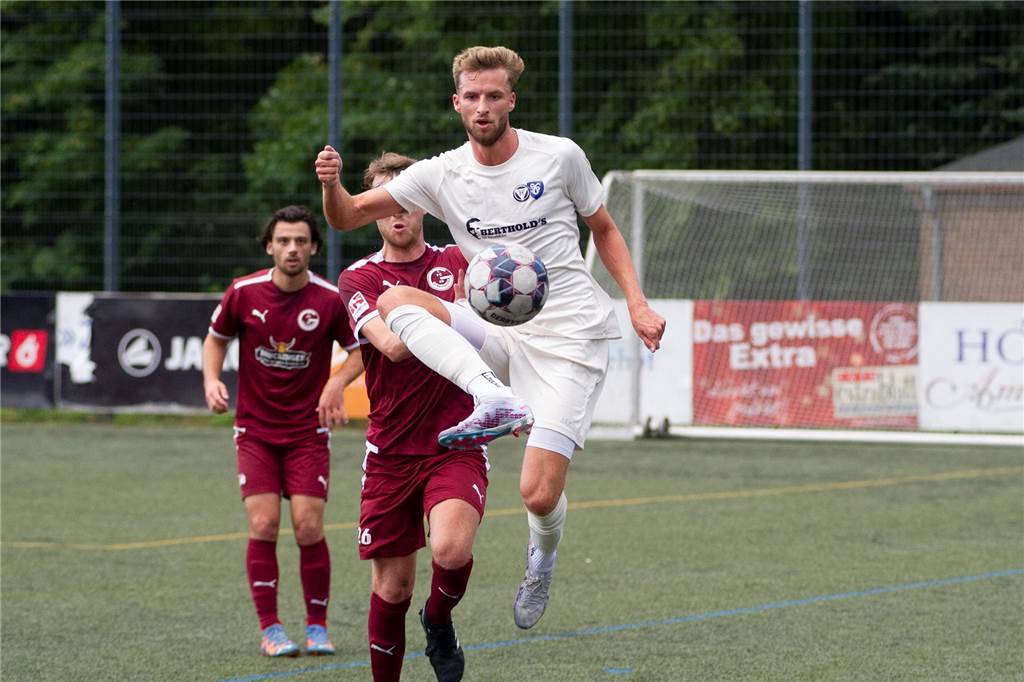 TuS Haltern tankt Selbstvertrauen: 1:0-Torschütze ist froh, dass seine Zukunft längst geklärt ist Nils Fabisiak spielt auch kommende Saison für den TuS Haltern am See. Schon im vergangenen Jahr hatte er direkt für zwei Spielzeiten verlängert.