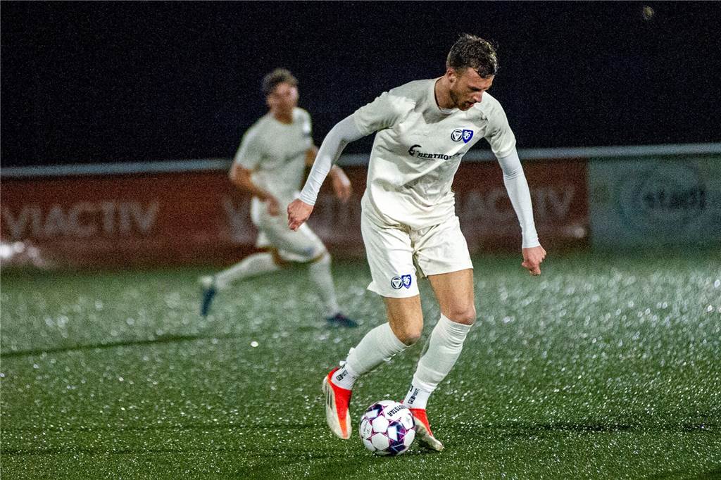 TuS Haltern schlägt FC 96 Recklinghausen - A-Ligist muss improvisieren Nils Fabisiak war gegen den FC 96 Recklinghausen an mehreren Toren des TuS Haltern am See beteiligt.