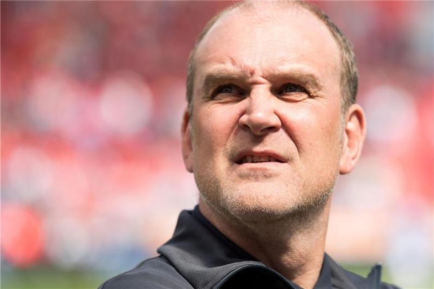Schmadtke beginnt beim VfL Wolfsburg sofort Nimmt seine Arbeit beim VfL Wolfsburg auf: Jörg Schmadtke. Foto: Marius Becker
