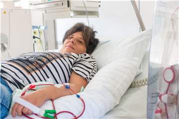 Nina Hallmann (46) kommt seit November 2016 dreimal in der Woche zur Dialyse ins Klinikum Dortmund.