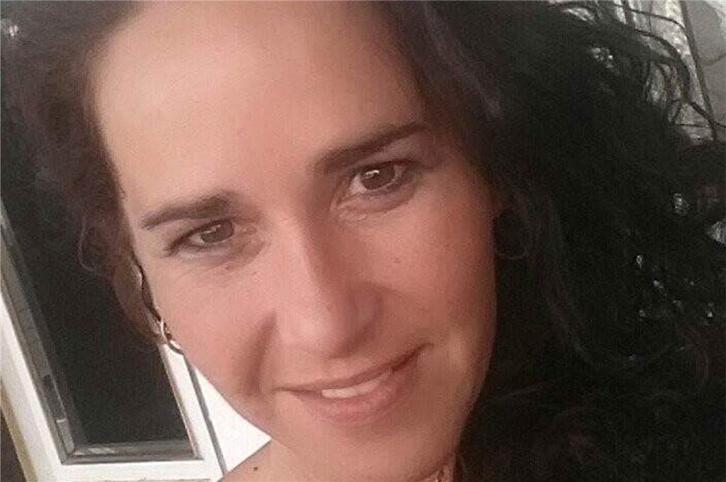 Friseure öffnen am 4. Mai - die Zeit skurriler Angebote ist vorbei Nina Pawlowski führt einen kleinen Salon an der Lange Straße. Sie ist ihren Kundinnen für die Solidarität in den vergangenen Wochen dankbar.