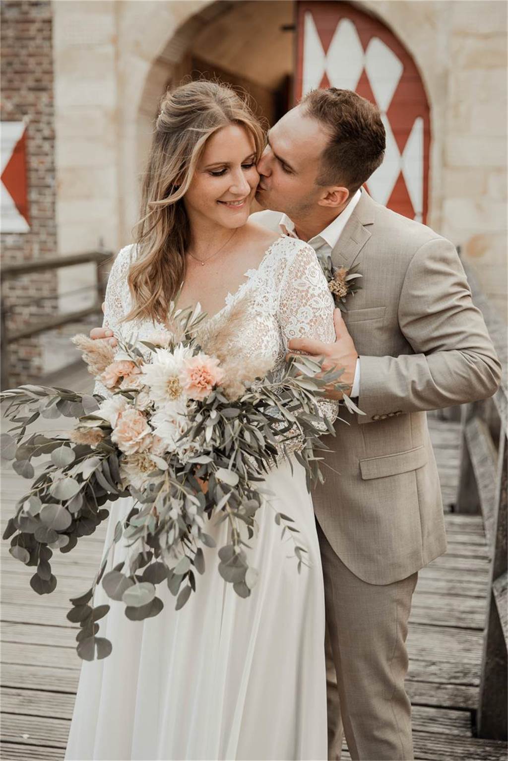 Schlossvermählte 2022: „Unser Hochzeitstag am Schloss war wunderschön“ Nina und Janis Harwardt belegten den zweiten Platz.