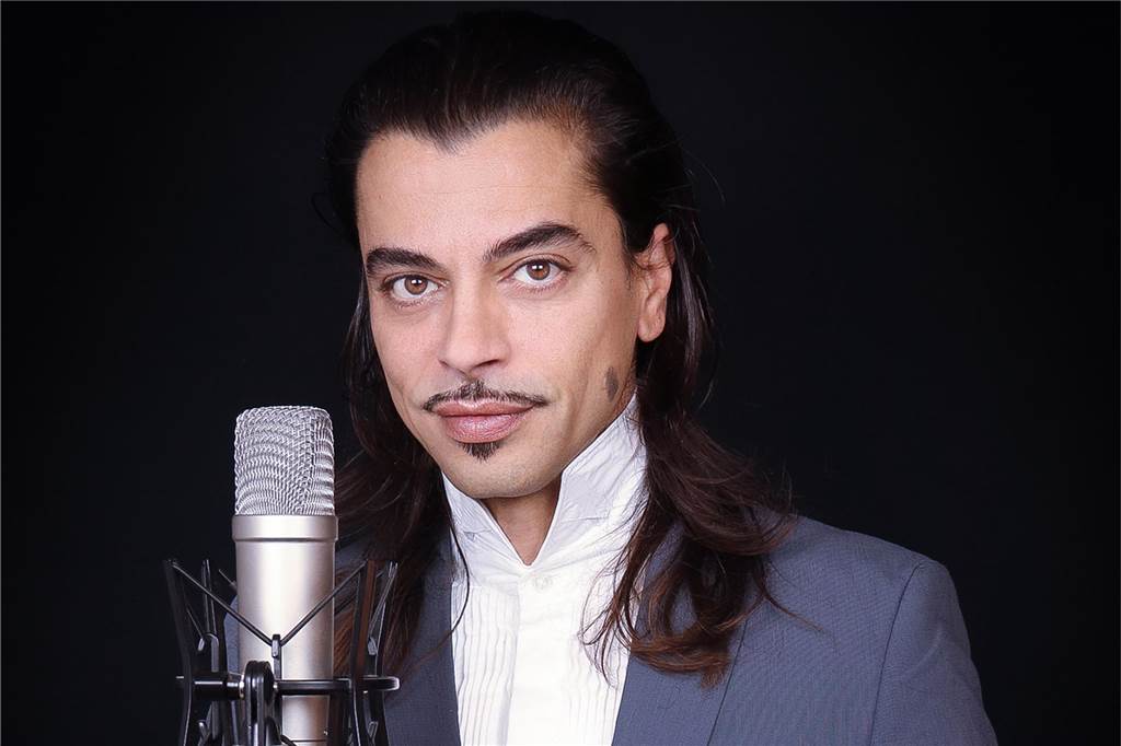 Erlös für den guten Zweck: Castroper Music Night in der ASG-Aula Nivaldo Allves ist Musical Darsteller, stand aber auch schon ganz oben in den deutschen Charts.