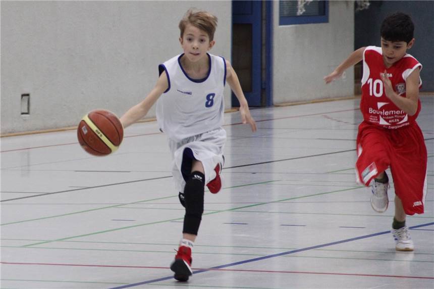 „Bestes Spiel der Saison“ - LippeBaskets-U18 landet Überraschungssieg beim Tabellenzweiten Noah Markewitz (l.) von der U10 der LippeBaskets sorgte für 44 Punkte im Spiel gegen den TuS Hamm.