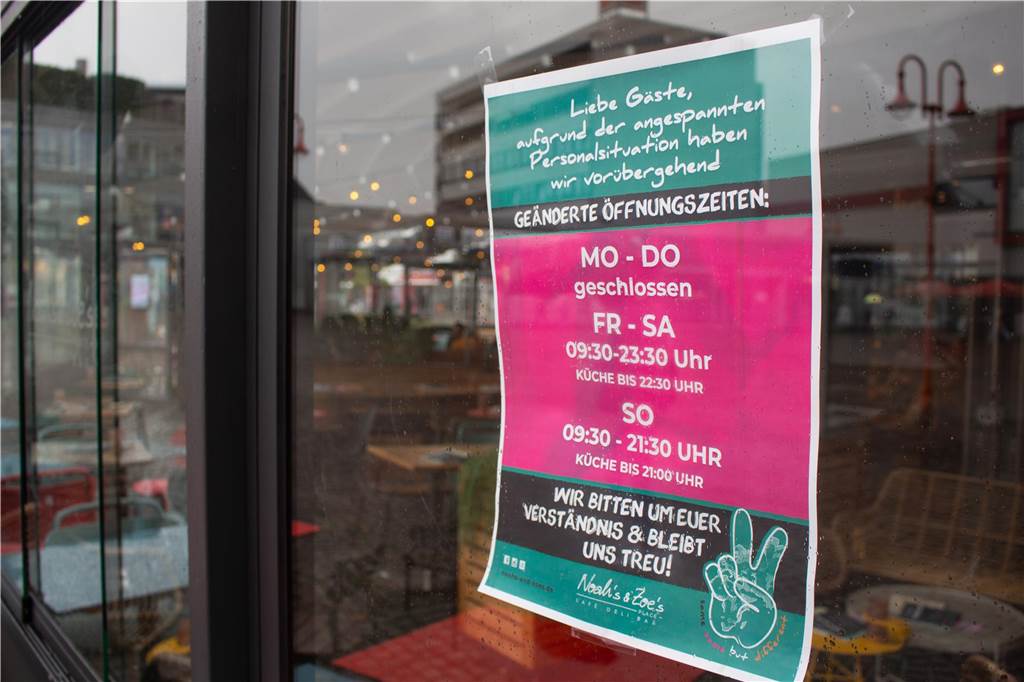 Bauvorhaben am Marktplatz: Stadt hält trotz Schließungsgerüchten an Restaurant-Plänen fest Noah’s & Zoe's Place in Datteln hat jetzt eingeschränkte Öffnungszeiten - wohl der Grund für anhaltende Gerüchte, dass die Filiale geschlossen werde.