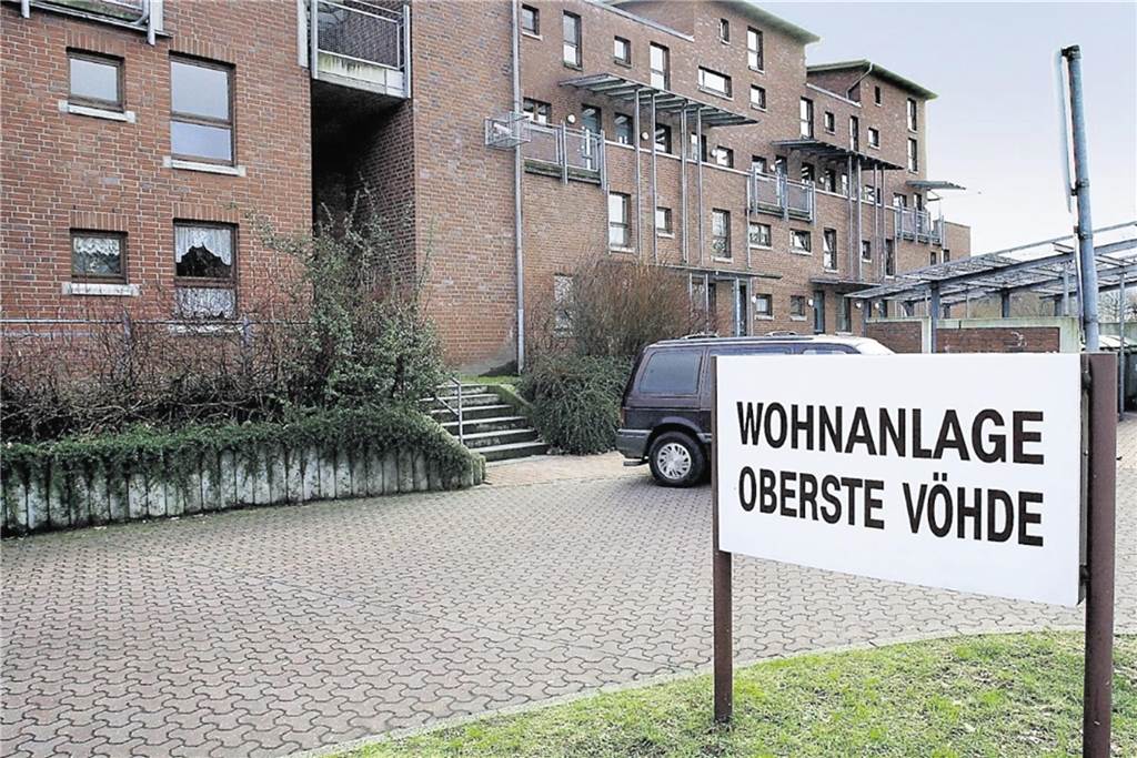 Tod einer jungen Frau vor 16 Jahren – Mord an der Obersten Vöhde Noch 2024 hat die Wohnanlage an der Pallasstraße in Castrop-Rauxel keinen guten Ruf.