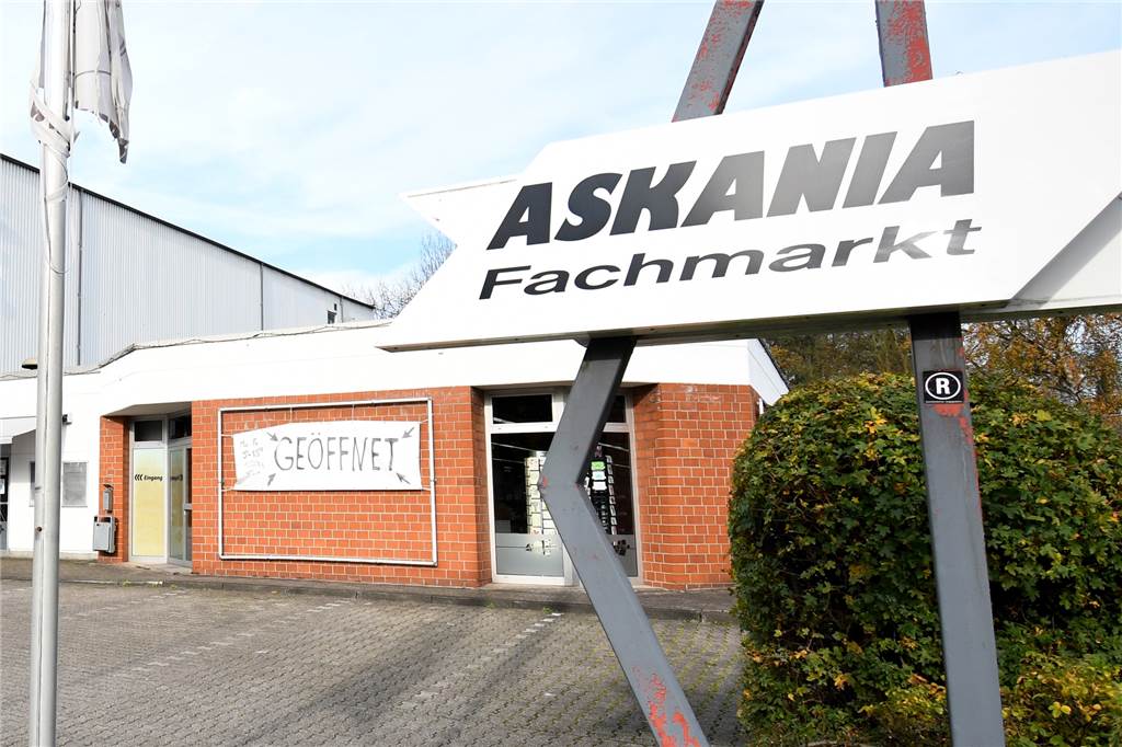 Chaos bei Askania: Niemand weiß, wie es weitergeht Noch hat der Askania-Fachmarkt am Stadion geöffnet.