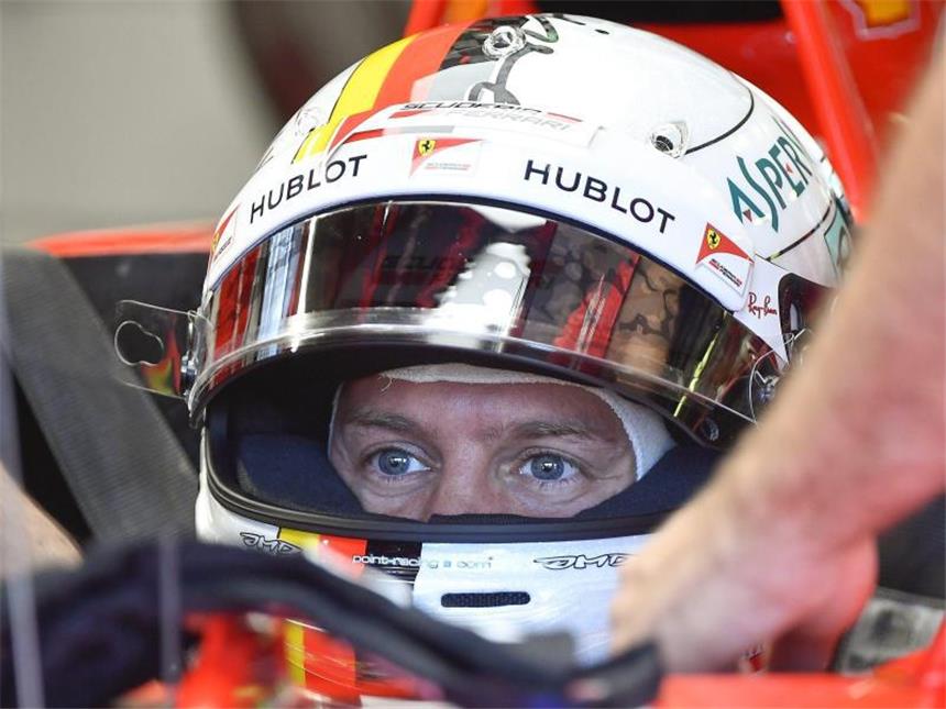 Das Rennen um die besten Formel-1-Cockpits Noch ist offen, ob Sebastian Vettel in der Saison 2018 noch im Ferrari sitzt. Foto: Zsolt Czegledi