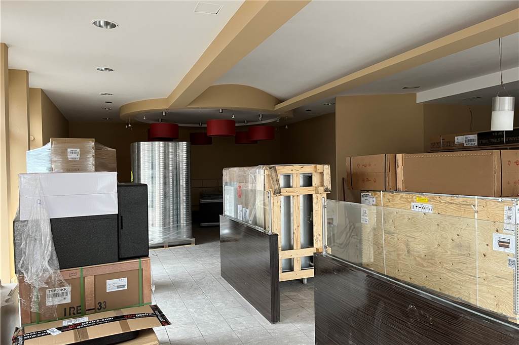 Noch muss im neuen Restaurant einiges aufgebaut werden.