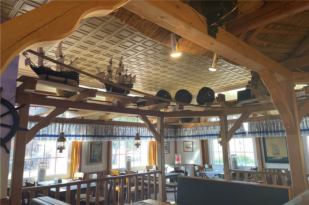Schnitzelyacht-Restaurant in Selm: Besondere Angebote ab Oktober Noch nicht final dekoriert ist das Innere des Restaurants. Umgebaut werden soll für die Schnitzelyacht aber nicht: Es bleibt bei dem gemütlichen Inneren, dass sicher viele Selmer von den Vorpächtern noch kennen.