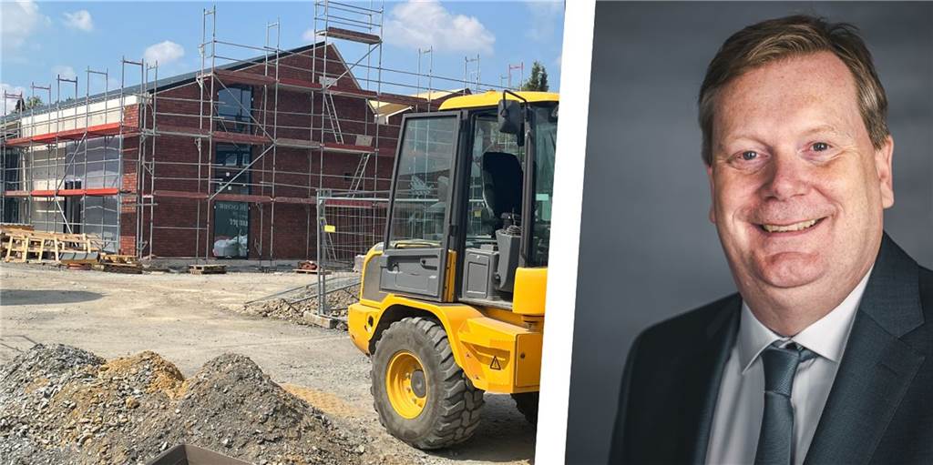 Nach Rossmann-Eröffnung: So ist der Stand am Eschenplatz Ascheberg und beim Hit Der Rohbau für den HIT-Supermarkt am Eschenplatz steht schon. Bürgermeister Thomas Stohldreier gibt einen aktuellen Stand der Bauarbeiten.