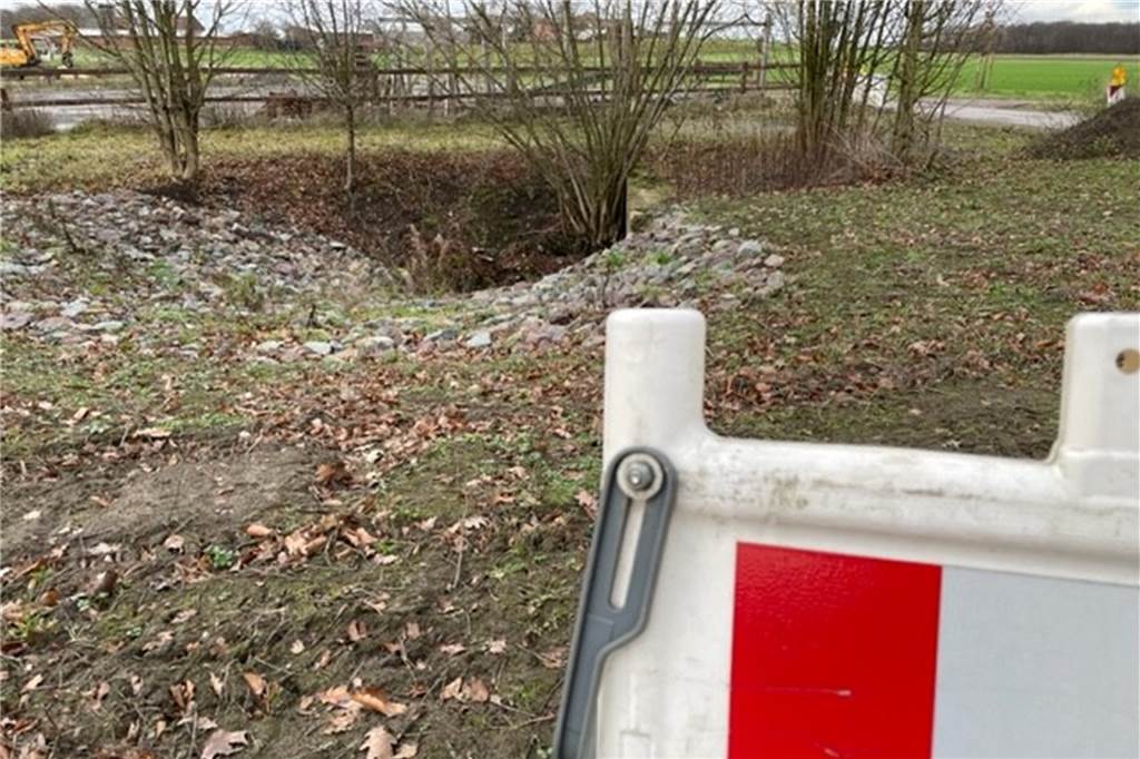 Noch verläuft das Bachbett unterirdisch in Rohren - hier soll ein bepflanzter Bachlauf entstehen.
