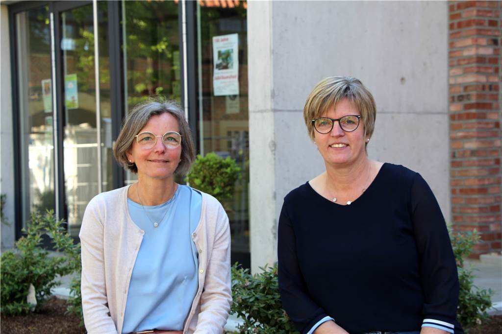 Kita St. Margareta stellt ihr neues Spatzennest und noch viel mehr vor Nora Göcke, Verbundleitung der katholischen Kirchengemeinde St. Brigida – Margareta (l.) und Martina Terwey, Einrichtungsleitung, freuen sich darauf, am Sonntag den neuen Kindergarten allen Asbeckern vorstellen zu können.
