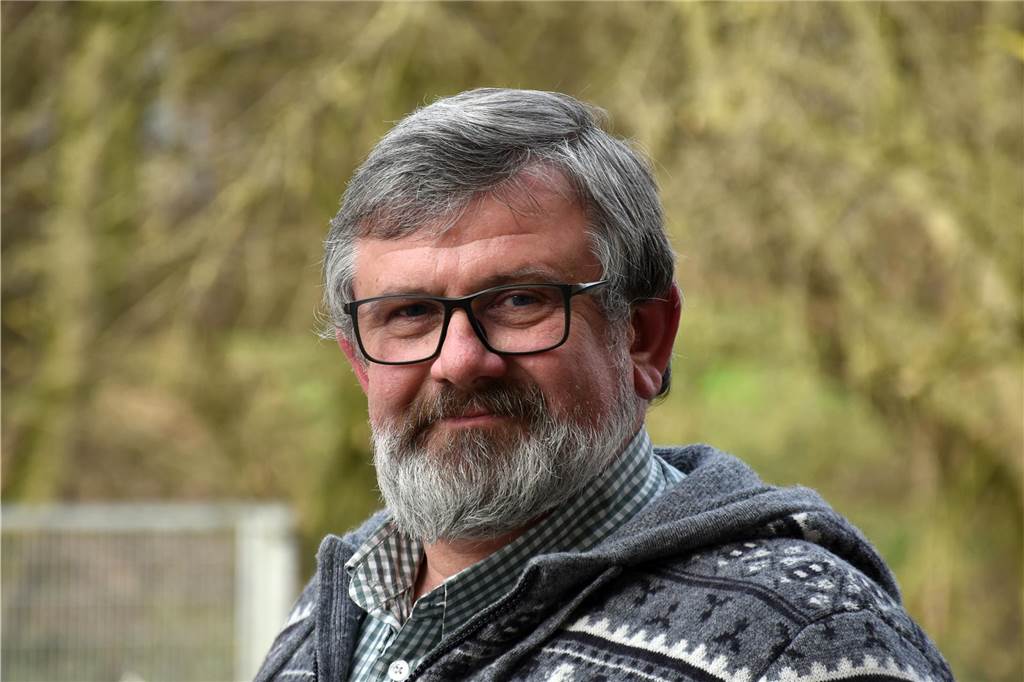 Lüner Unternehmen verlieren durch Verkehrschaos an B54 Umsatz und Zeit Norbert Baasner, Inhaber und Geschäftsführer des gleichnamigen Gartenlandschaftsbaubetriebs in Lünen, muss Wartezeiten einkalkulieren.