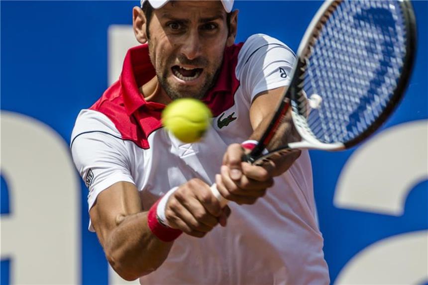 Djokovic verliert Zweitrunden-Partie in Barcelona Novak Djokovic unterliegt in Barcelona überraschend Martin Klizan. Foto: Matthias Oesterle/ZUMA Wire
